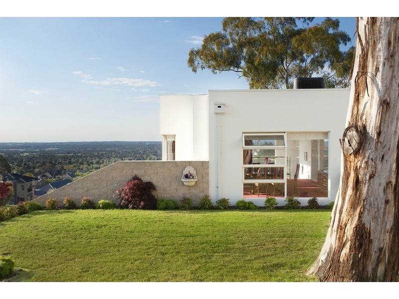 6 Hayes Court, Lysterfield VIC 3156