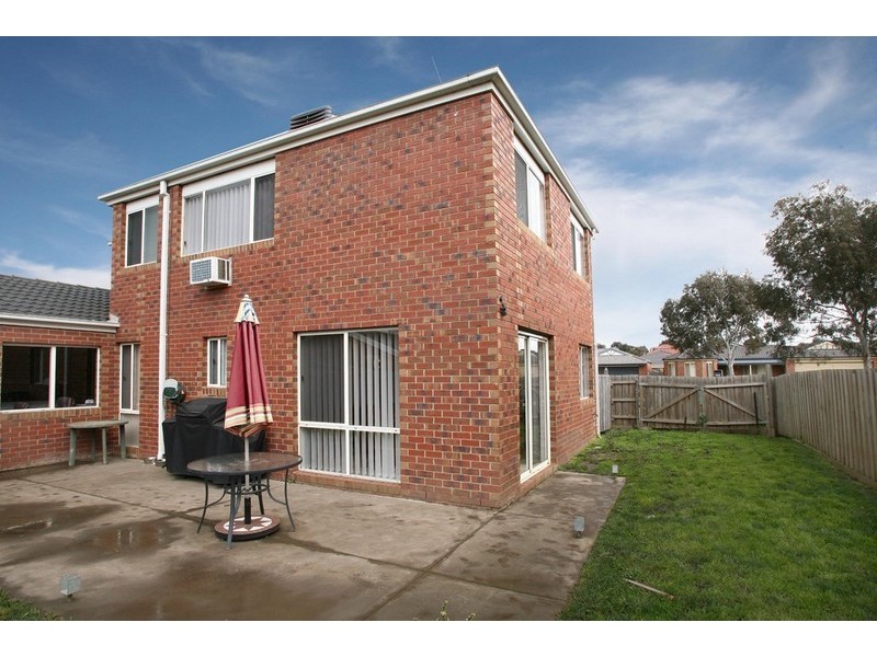 91 Sweeney Drive, Narre Warren VIC 3805