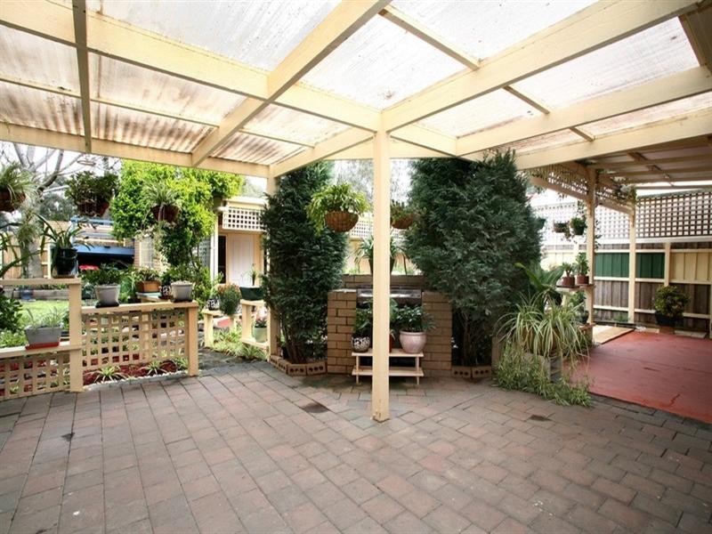 68 Bridgewater Way, Rowville VIC 3178