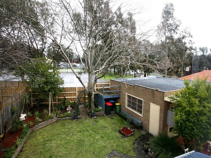 68 Bridgewater Way, Rowville VIC 3178