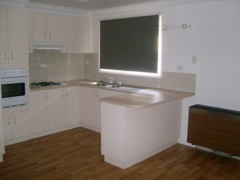 2/73 Kathryn Road, Knoxfield VIC 3180