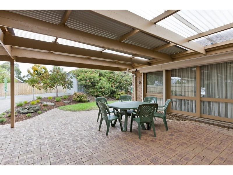 65 Bridgewater Way, Rowville VIC 3178