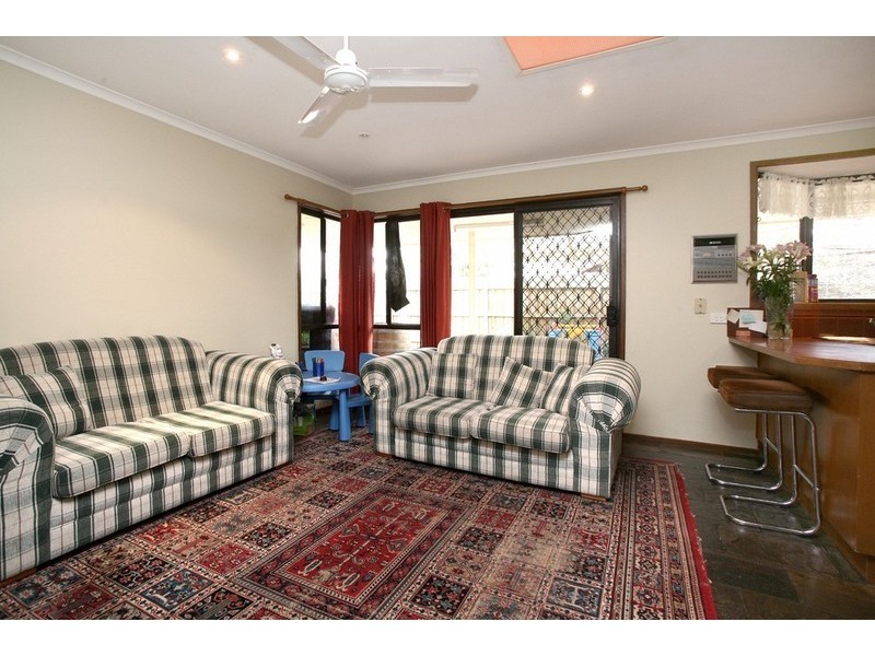 69 Willow Avenue, Rowville VIC 3178