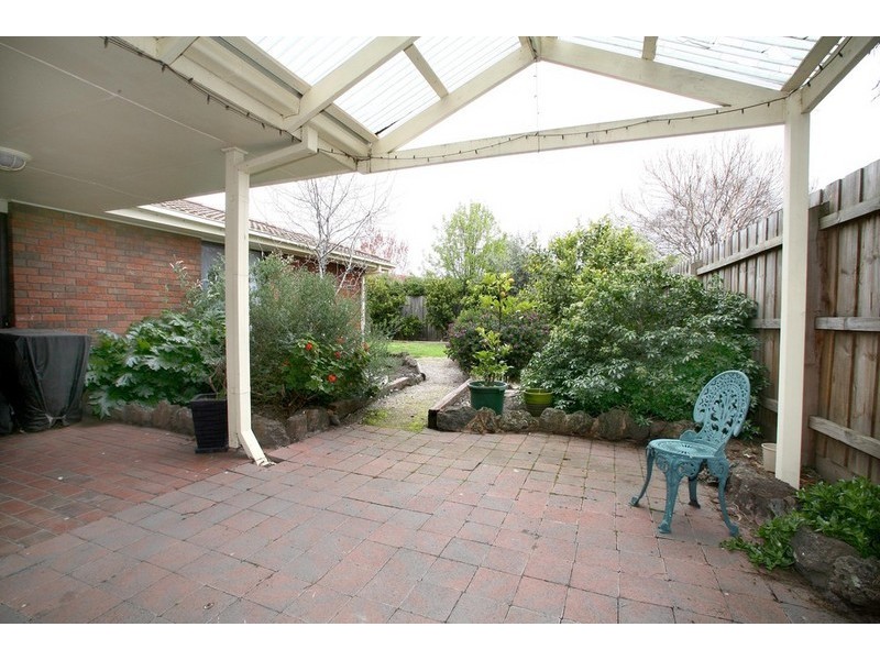 69 Willow Avenue, Rowville VIC 3178