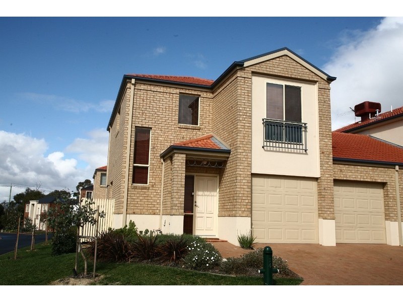 14 Houghton Drive, Ferntree Gully VIC 3156