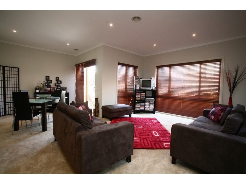 14 Houghton Drive, Ferntree Gully VIC 3156