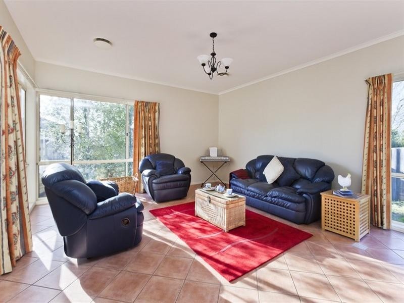 1 The Croft, Lysterfield VIC 3156