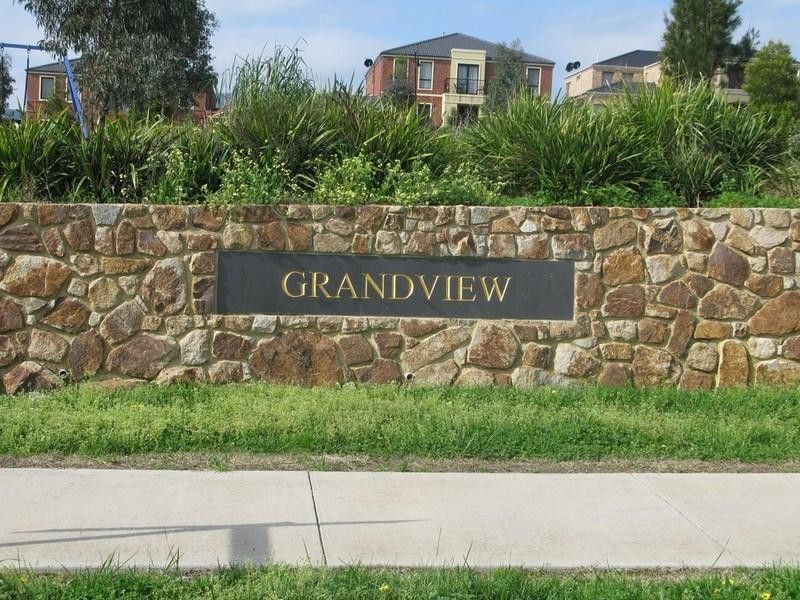 57 Viewgrand Rise, Lysterfield VIC 3156