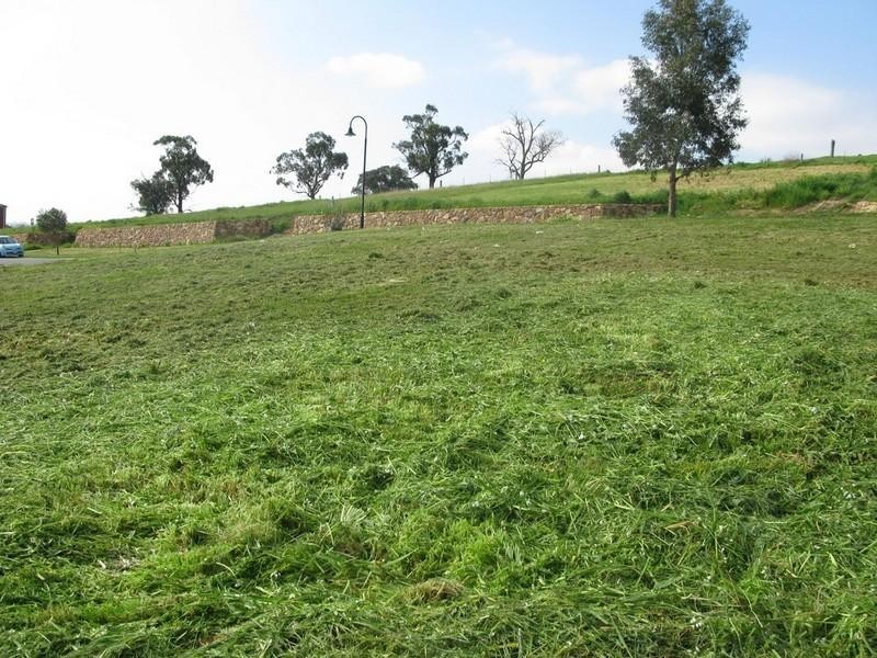 57 Viewgrand Rise, Lysterfield VIC 3156