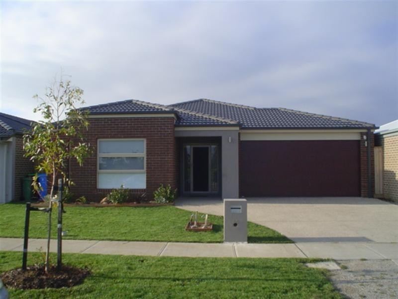 20 Bluemist Circuit, Lyndhurst VIC 3975