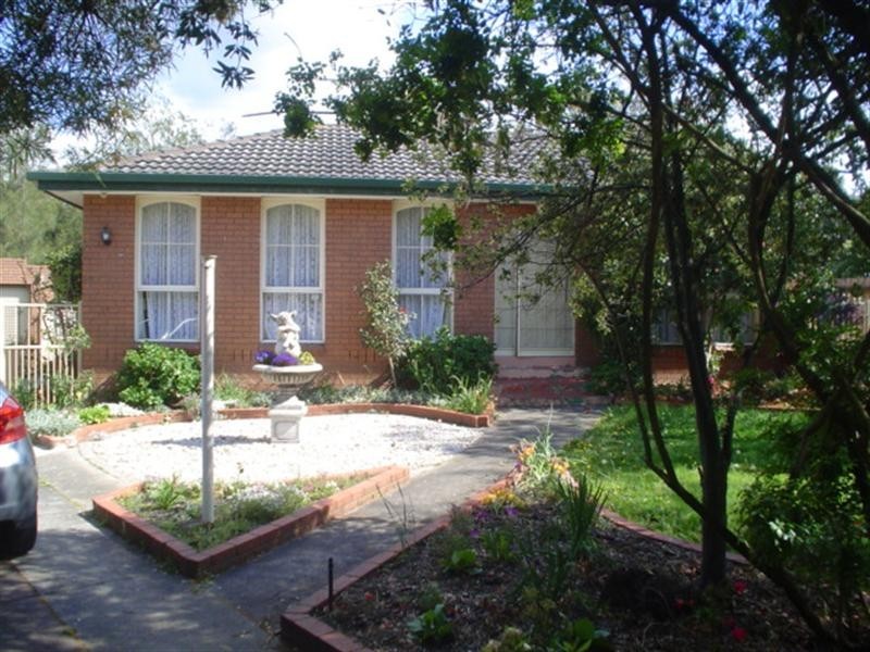 4 Gerang Close, Rowville VIC 3178