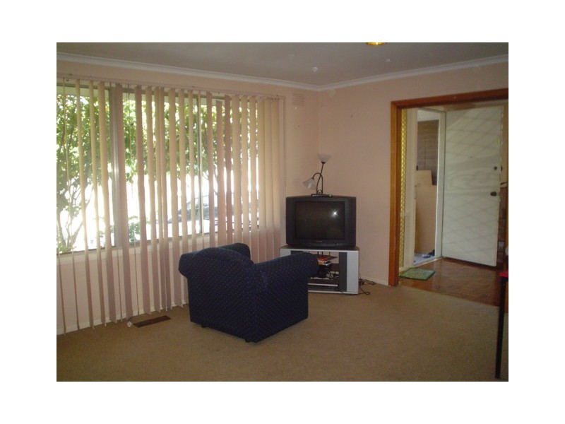 11 Hillview Avenue, Rowville VIC 3178