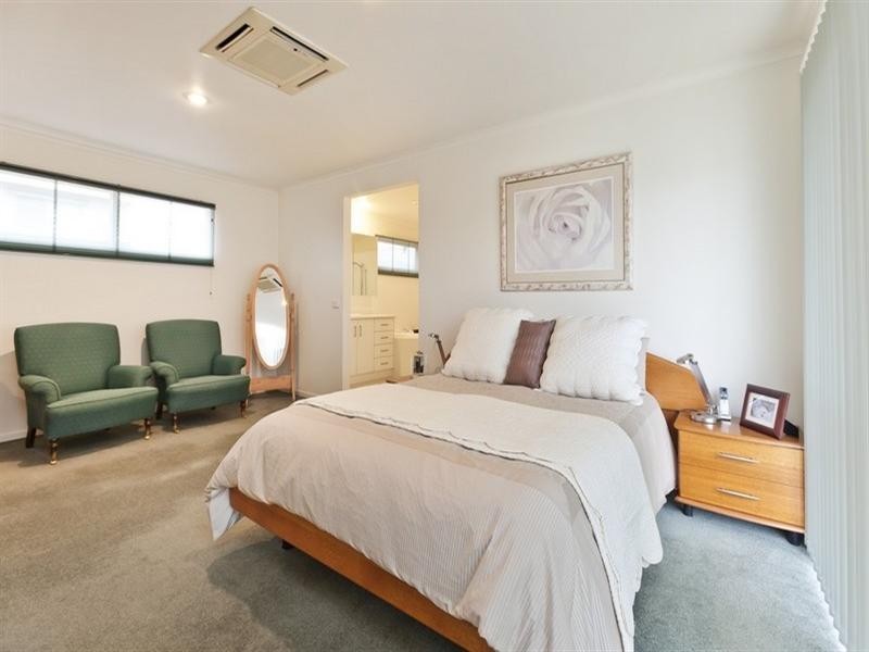 39 Simon Avenue, Rowville VIC 3178