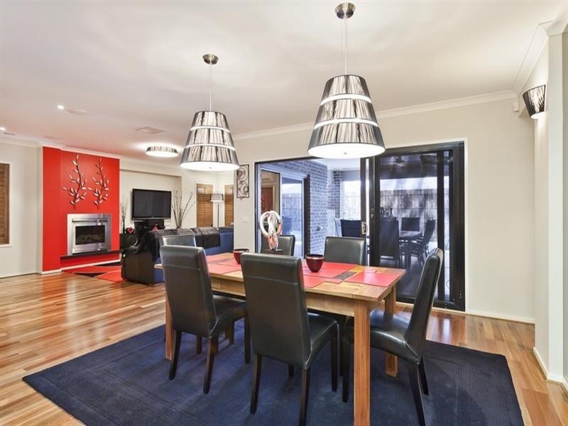 24 Ellendale Street, Rowville VIC 3178