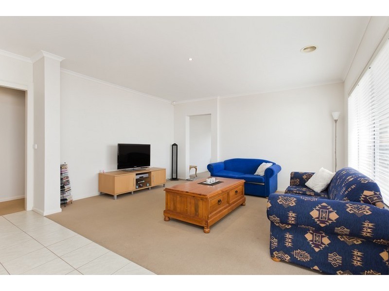 49 Reservoir Crescent, Rowville VIC 3178