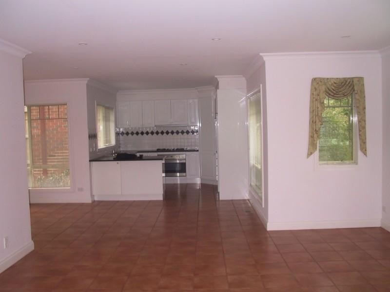 1/21 Yvette Drive, Rowville VIC 3178