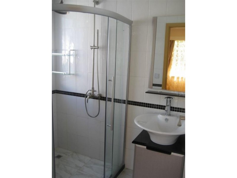 60 Hughes Crescent, Dandenong North VIC 3175