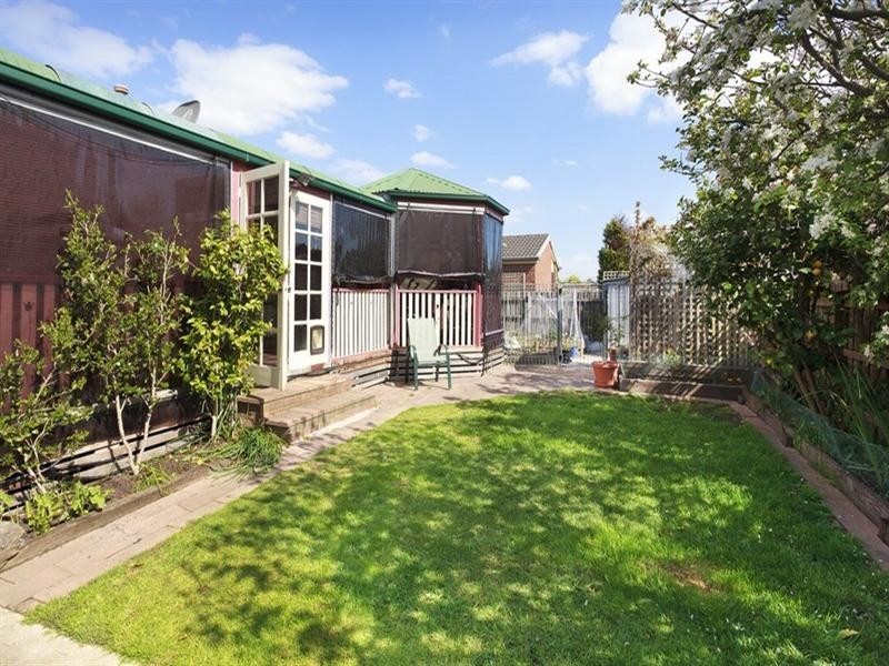 14 Hampshire Court, Rowville VIC 3178