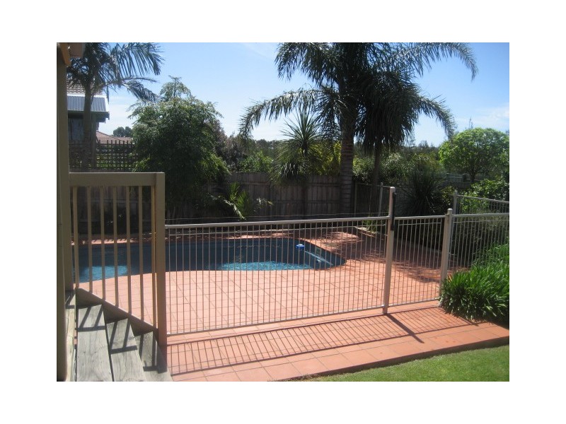 34 Valleyview Drive, Rowville VIC 3178