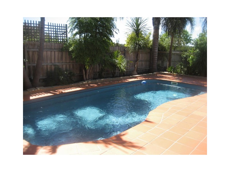 34 Valleyview Drive, Rowville VIC 3178