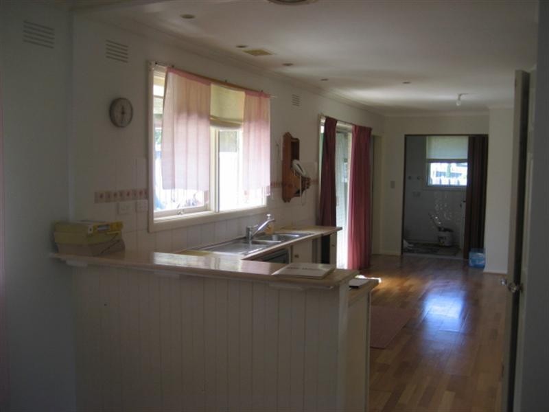 23 Currawa Drive, Boronia VIC 3155