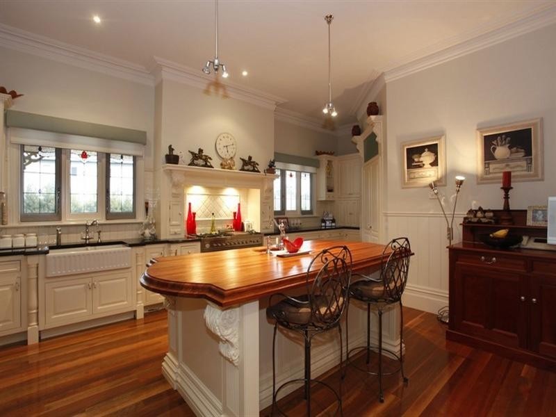 34 Salisbury Road, Beaconsfield Upper VIC 3808