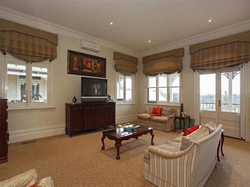 34 Salisbury Road, Beaconsfield Upper VIC 3808