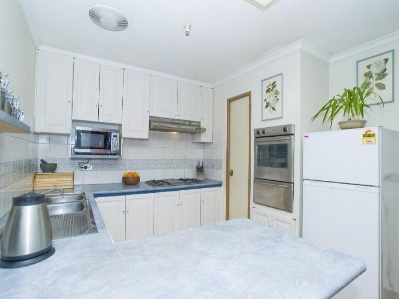 11 Cann Place, Rowville VIC 3178