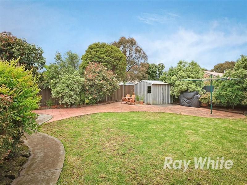 9 Waradgery Drive, Rowville VIC 3178
