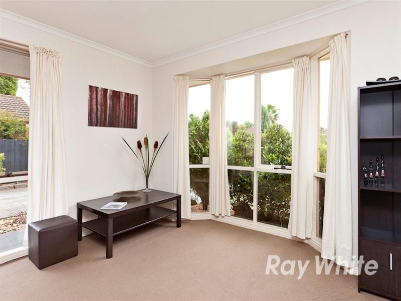 9 Waradgery Drive, Rowville VIC 3178