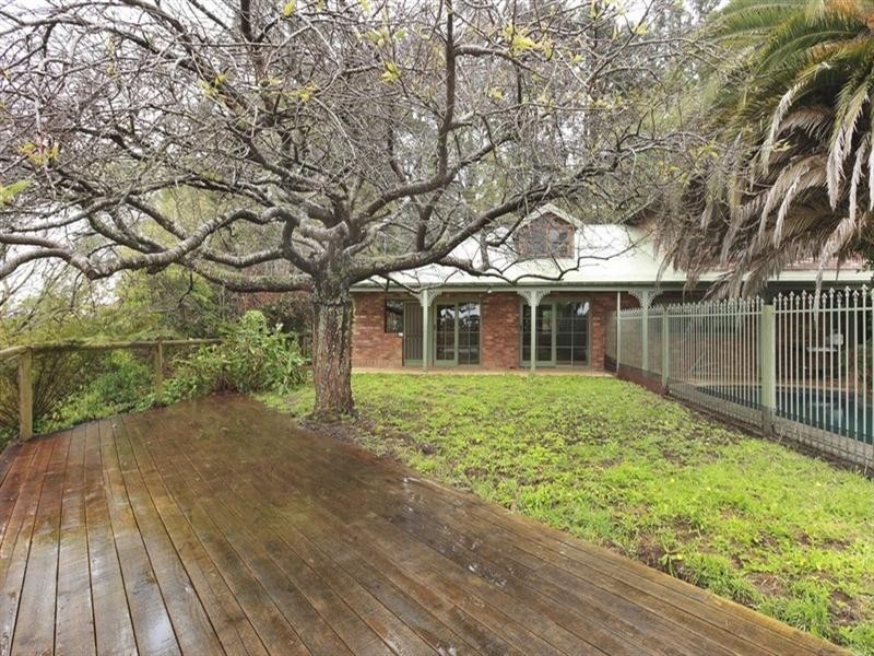 7 Skipton Road, Olinda VIC 3788