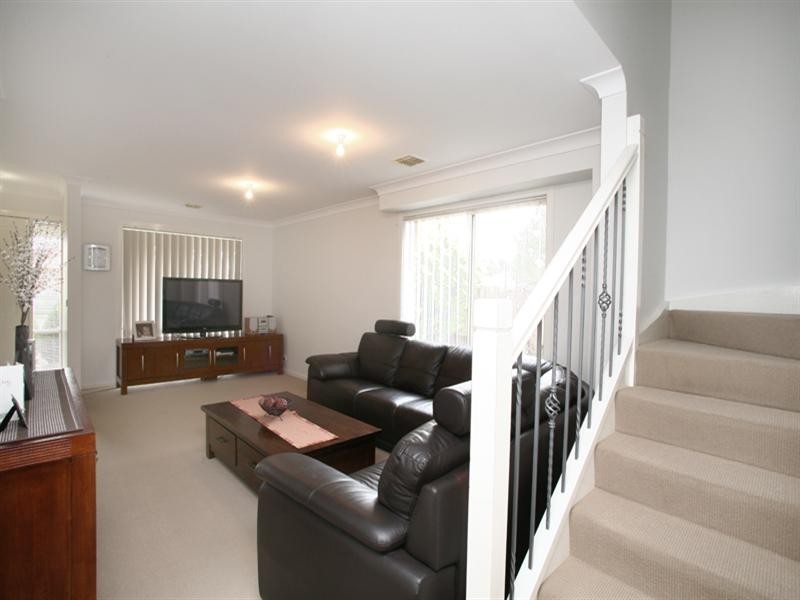 91 Sweeney Drive, Narre Warren VIC 3805