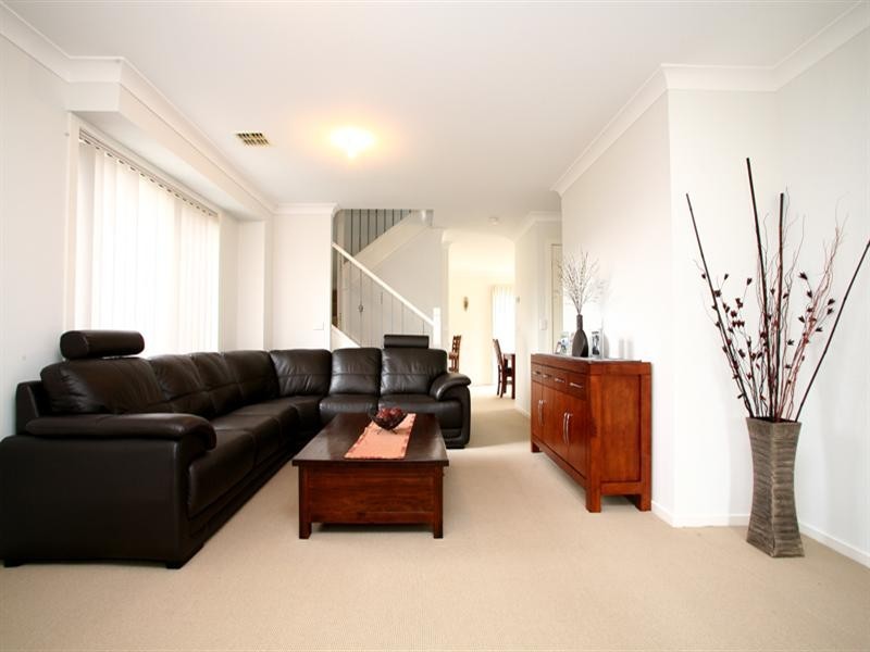 91 Sweeney Drive, Narre Warren VIC 3805