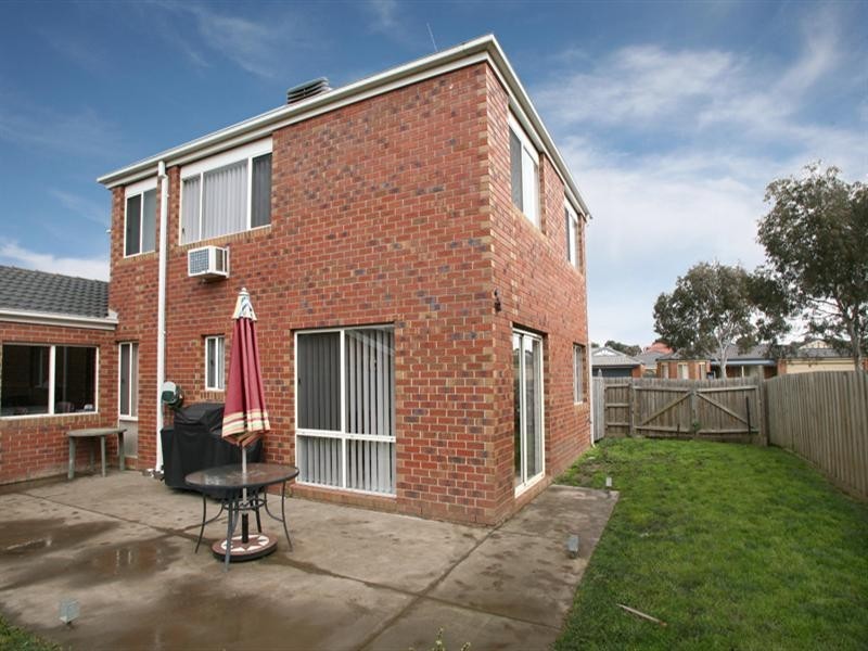 91 Sweeney Drive, Narre Warren VIC 3805