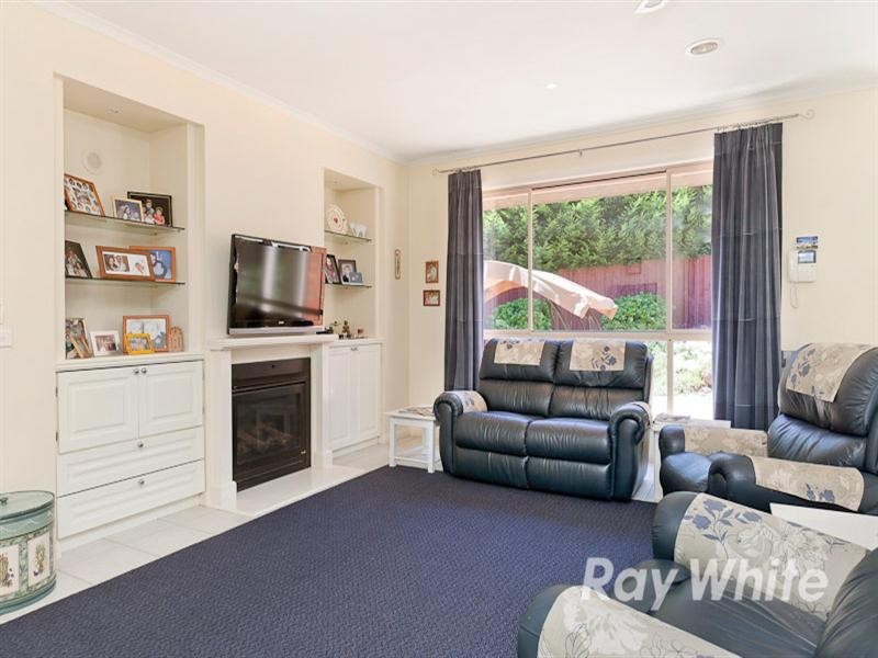 10 Gladesville Close, Lysterfield South VIC 3156