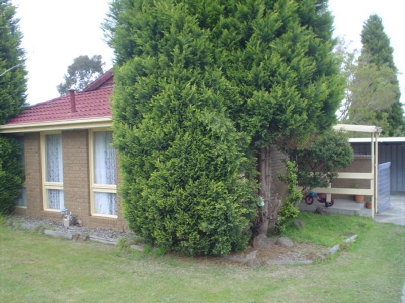 22 Tamboon Drive, Rowville VIC 3178