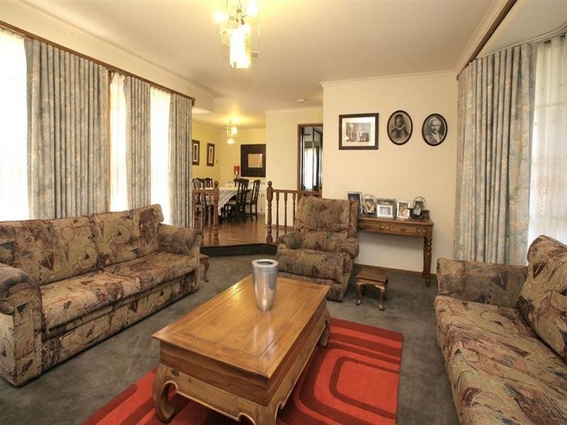 12 Mersey Close, Rowville VIC 3178