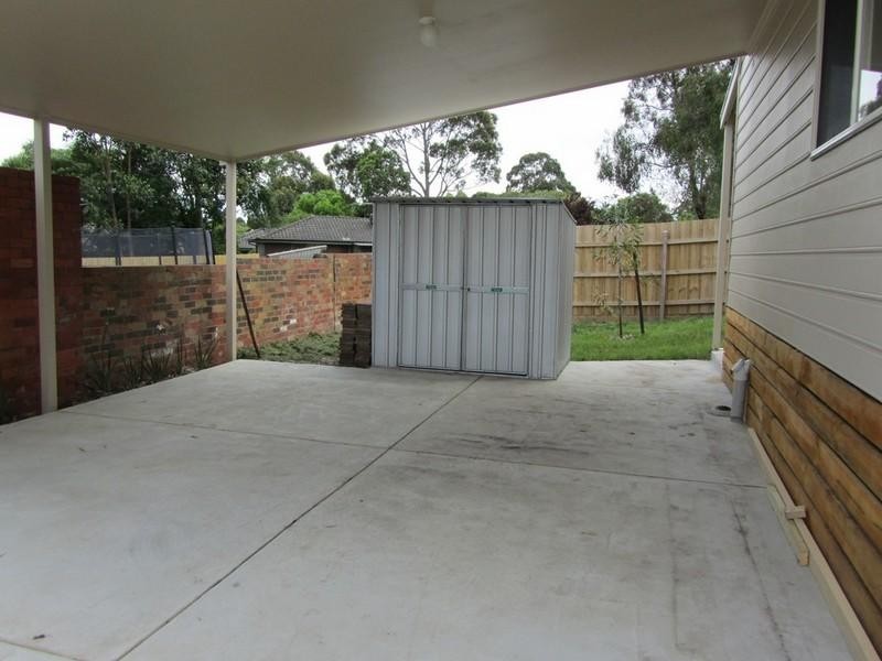 2/31 Doysal Avenue, Ferntree Gully VIC 3156