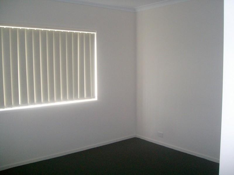 9 McGarvie Drive, Cranbourne North VIC 3977