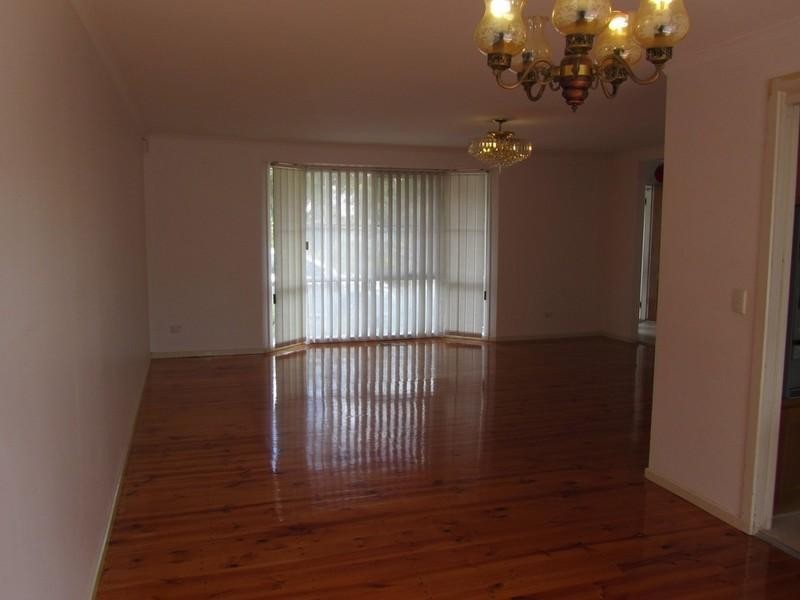 21 Simon Avenue, Rowville VIC 3178