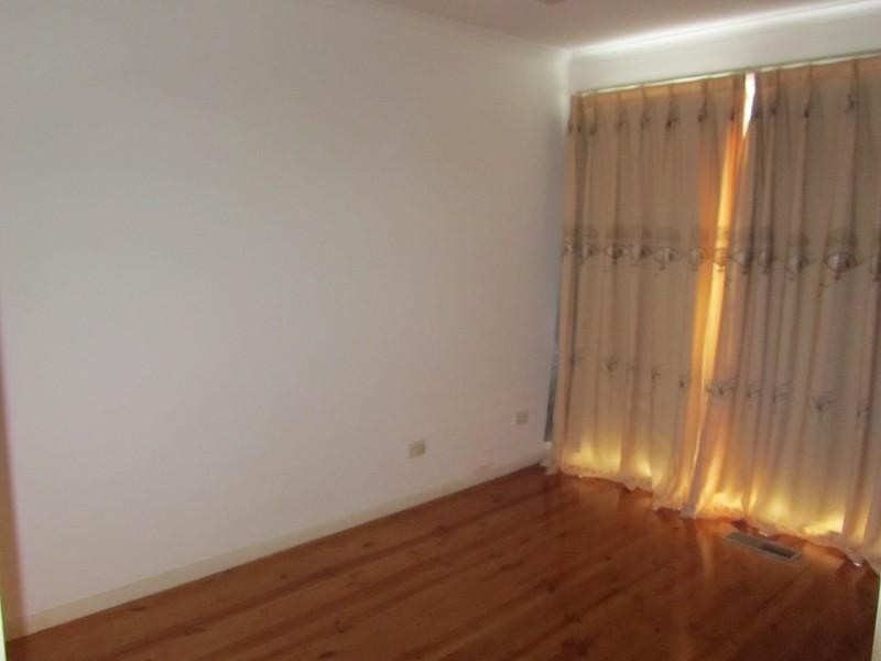 21 Simon Avenue, Rowville VIC 3178