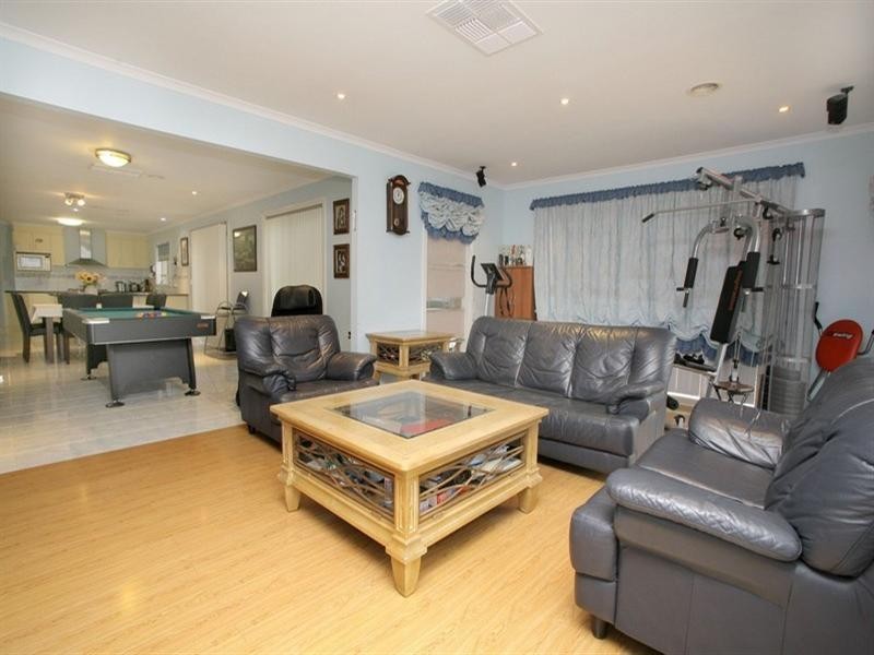 65 Fairway Drive, Rowville VIC 3178