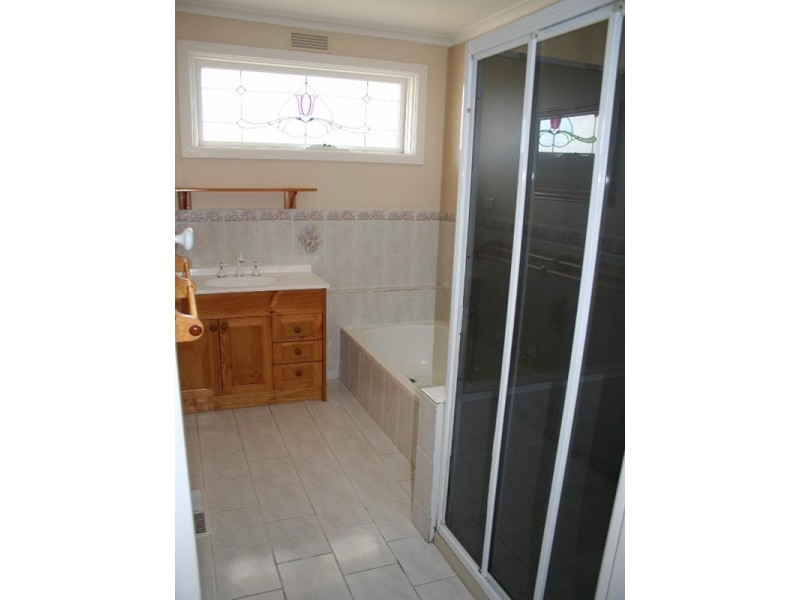 38 Denver Crescent, Rowville VIC 3178