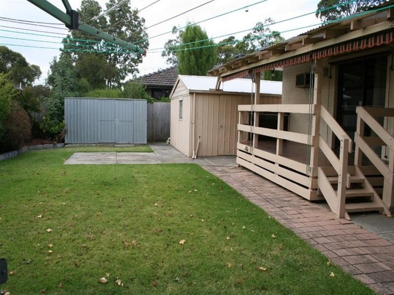 38 Denver Crescent, Rowville VIC 3178