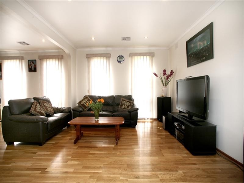 170 Dandelion Drive, Rowville VIC 3178