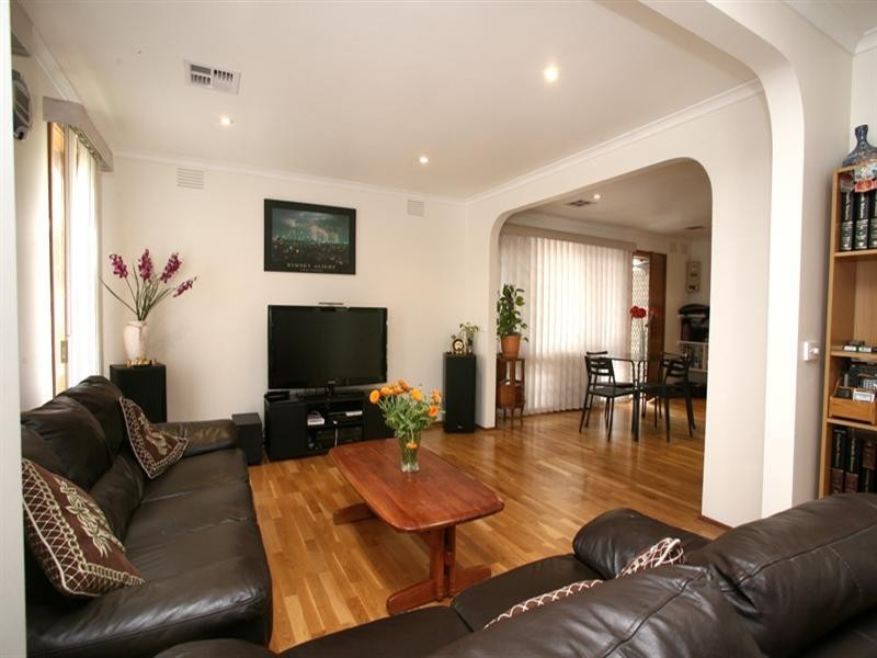 170 Dandelion Drive, Rowville VIC 3178