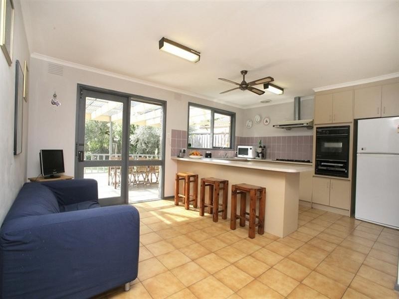 3 Barwon Court, Rowville VIC 3178