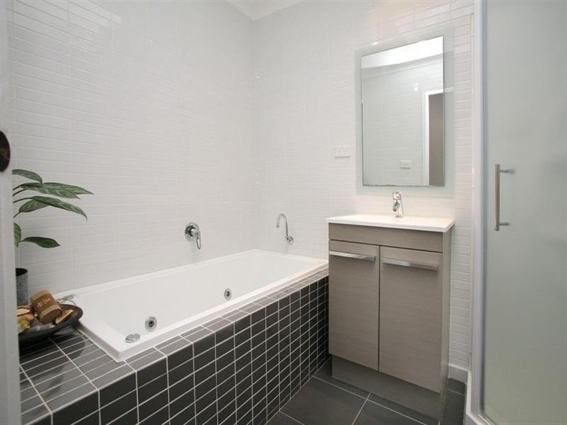 3 Barwon Court, Rowville VIC 3178