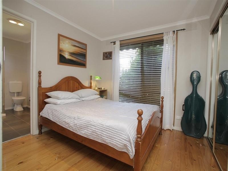 3 Barwon Court, Rowville VIC 3178