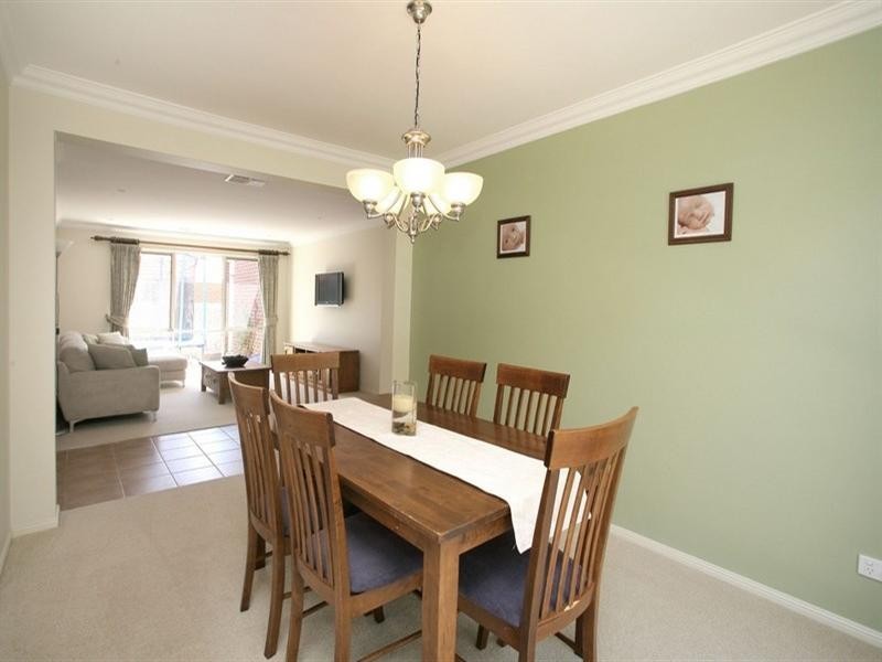 15 Orchid Street, Narre Warren South VIC 3805